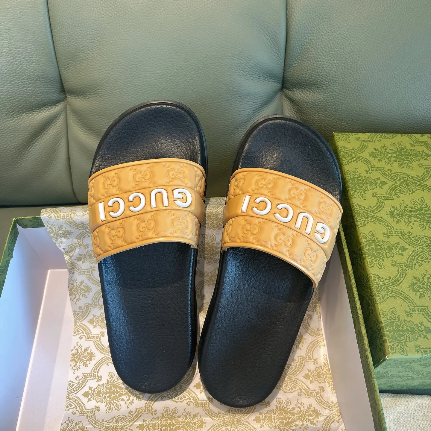 Men's Men's Shoes 130🐮🐮Gucci Gucci Slippers Gucci 2024 latest beach sandals slippers Original molding double G LOGO Original molding consistent Outsole: Men's Men's Shoes u double-layer outsole Size: 35-46